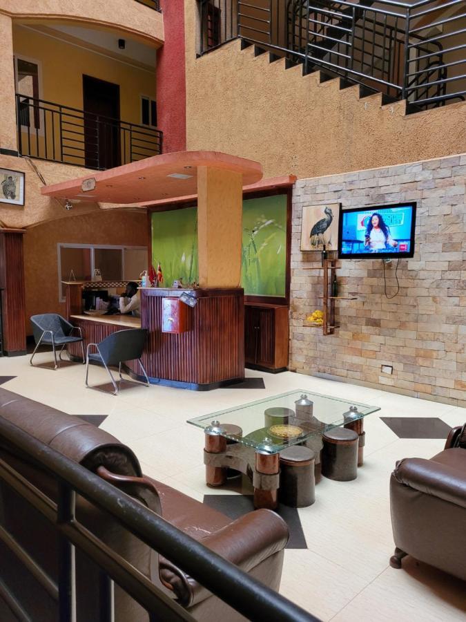 Glory Summit Hotel Hoima Luaran gambar