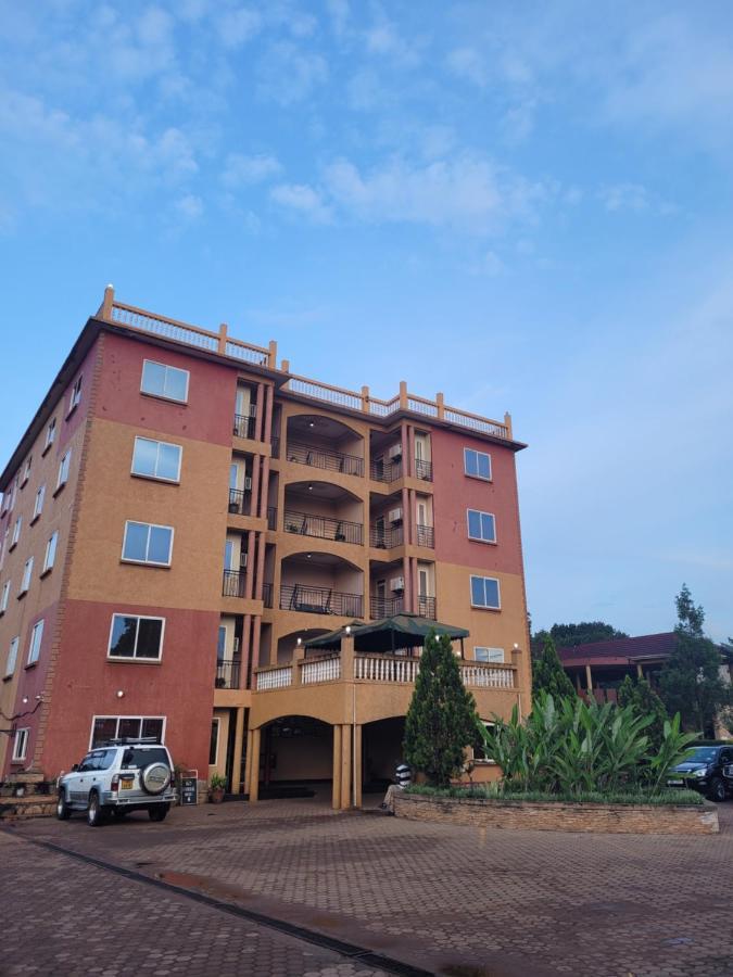 Glory Summit Hotel Hoima Luaran gambar