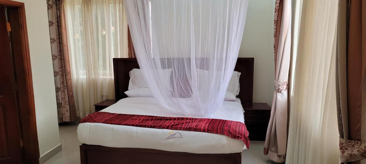 Glory Summit Hotel Hoima Luaran gambar