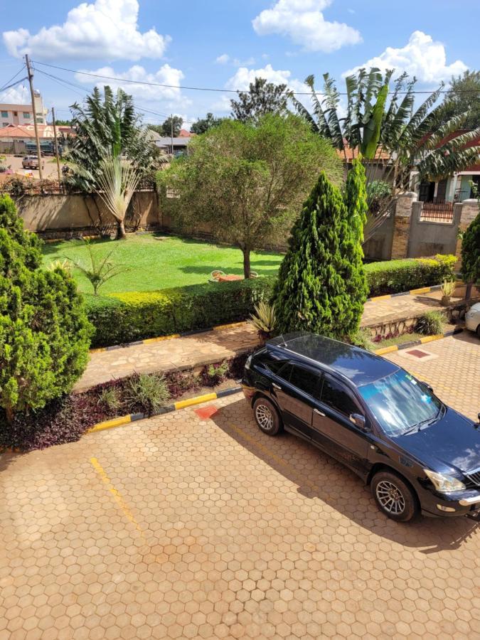 Glory Summit Hotel Hoima Luaran gambar