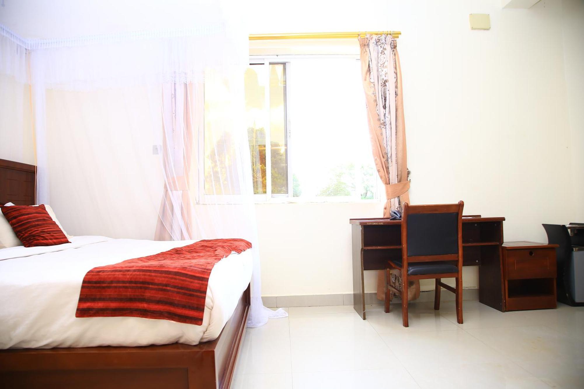 Glory Summit Hotel Hoima Luaran gambar