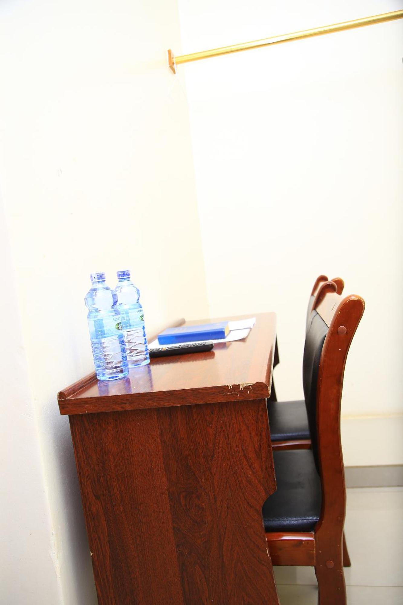Glory Summit Hotel Hoima Luaran gambar