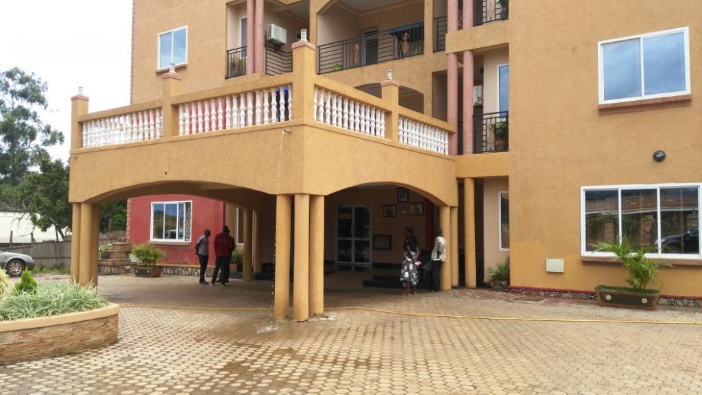 Glory Summit Hotel Hoima Luaran gambar