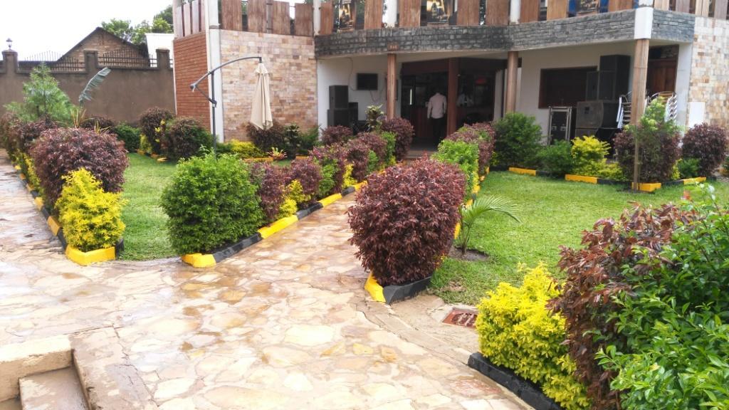 Glory Summit Hotel Hoima Luaran gambar