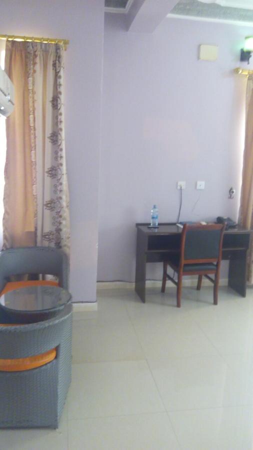 Glory Summit Hotel Hoima Luaran gambar