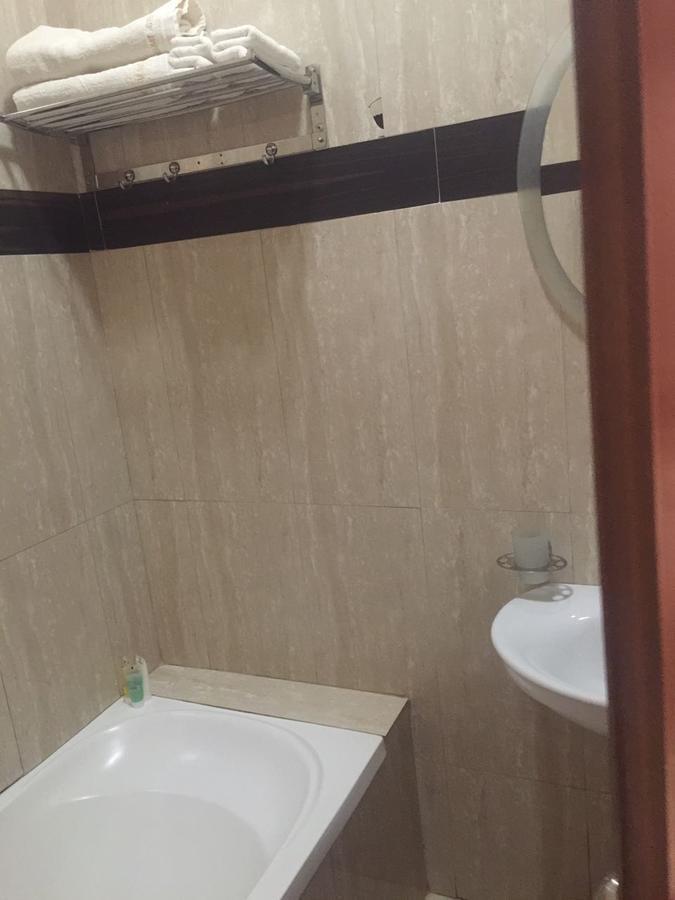 Glory Summit Hotel Hoima Luaran gambar