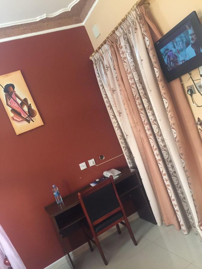 Glory Summit Hotel Hoima Luaran gambar